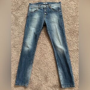 Siste’s Faded Blue Slim Jeans